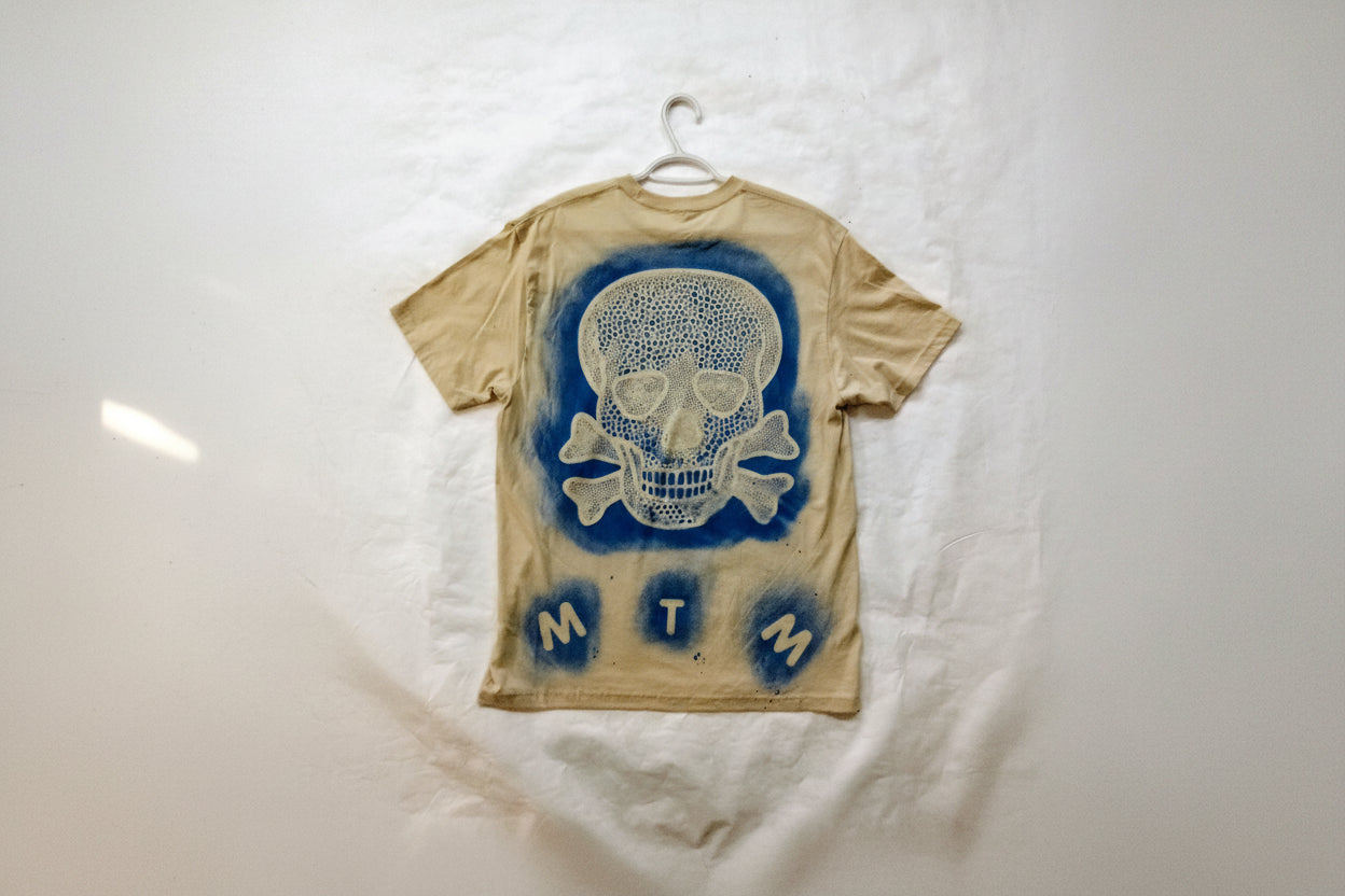 Beige crossbone short sleeve