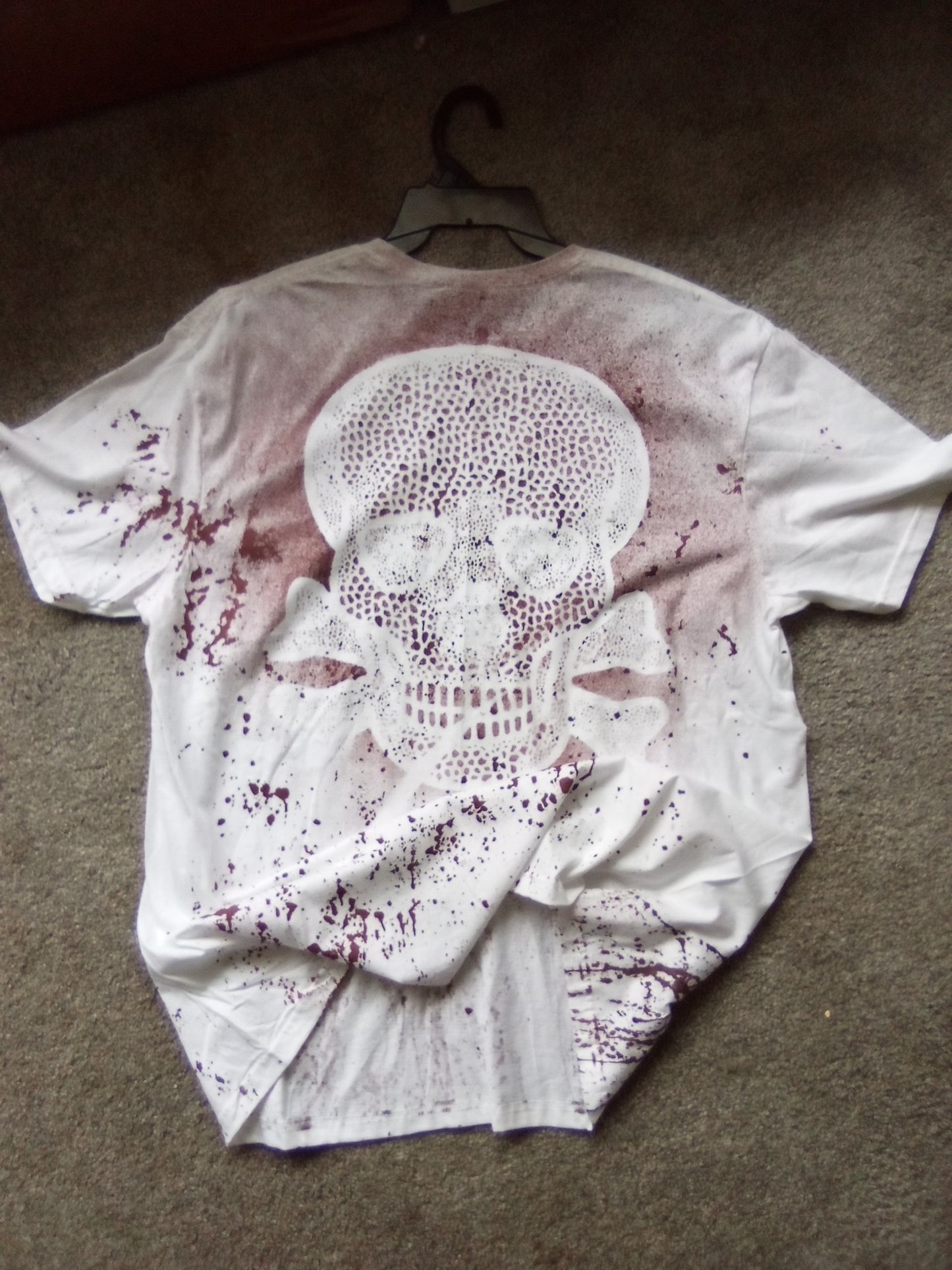 XL White brown Crossbone short sleev