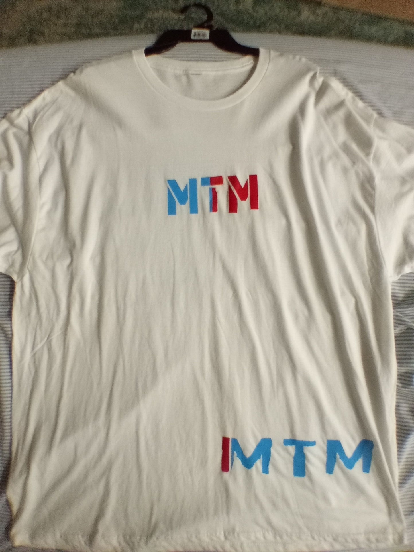 White Short sleeve