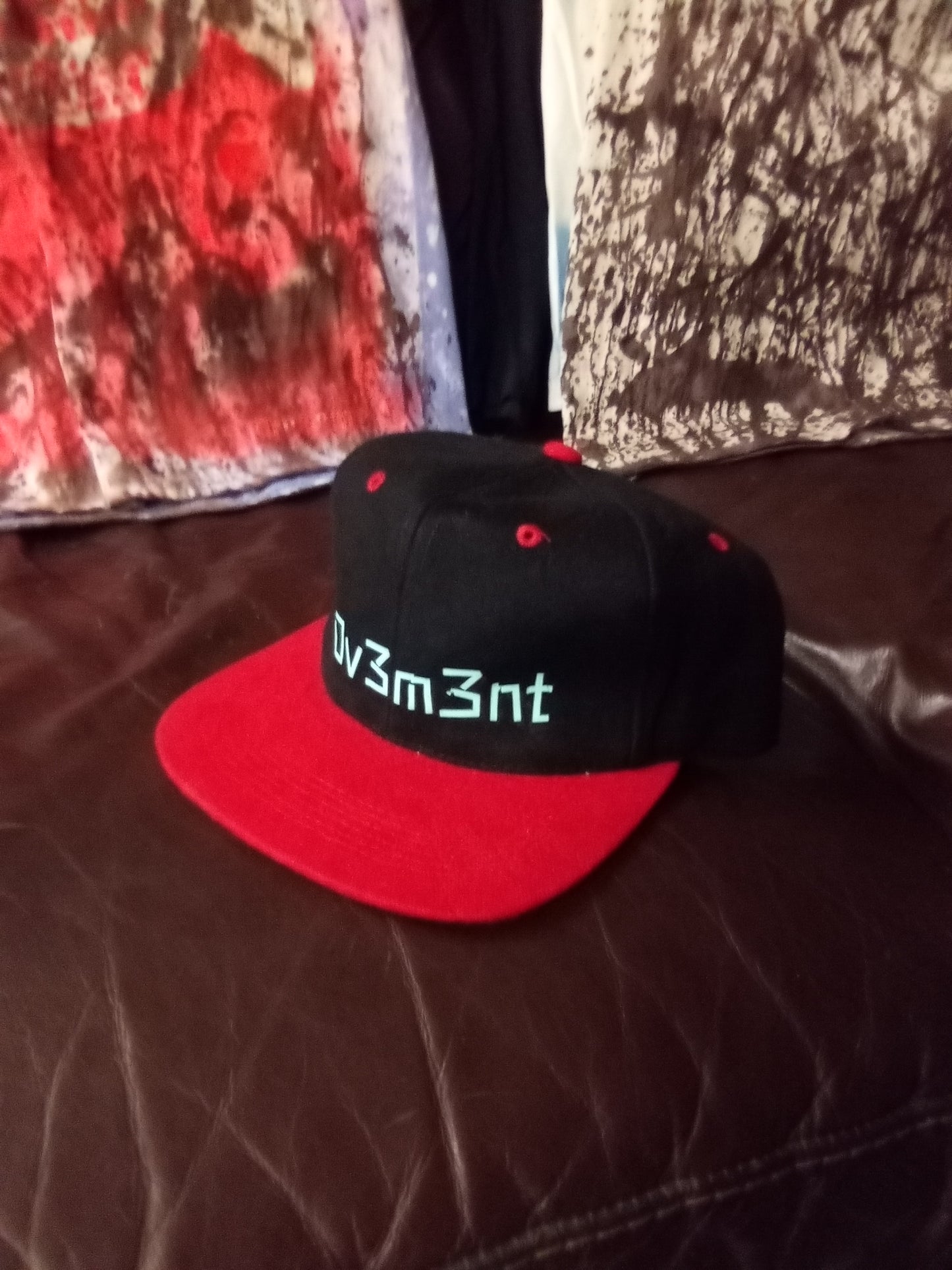 Black red flat brim adjustable clip hat